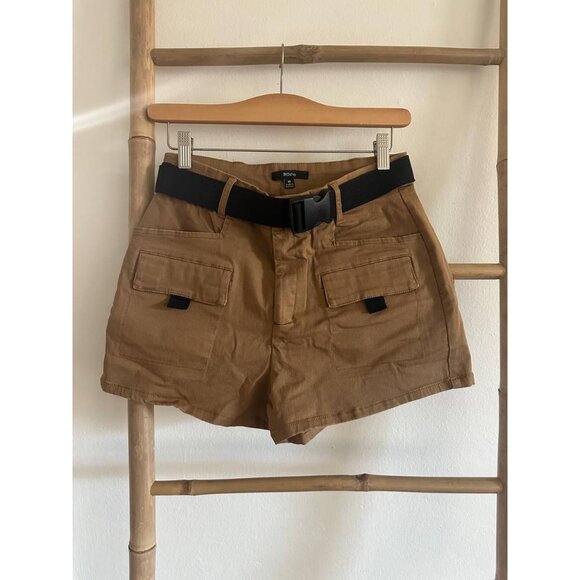 WHOLESALE * 9 ITEMS // CARGO SHORT - CARGO SKIRT // BOUTIQUE CLOSING - Picture 3 of 13
